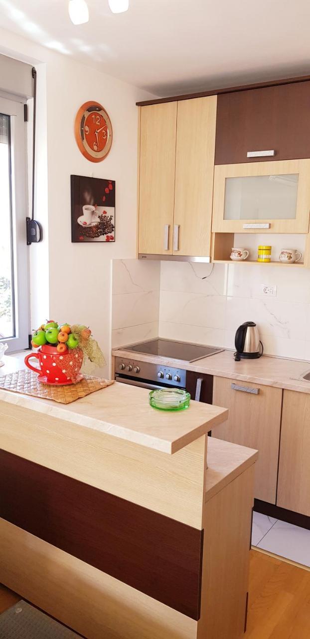 Pjerotic Apartment Budva Exterior photo